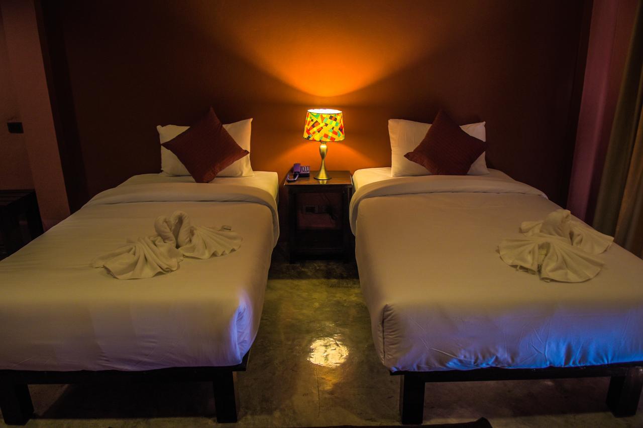 ناخون سي ثامارات Sea Stone Hotel الغرفة الصورة