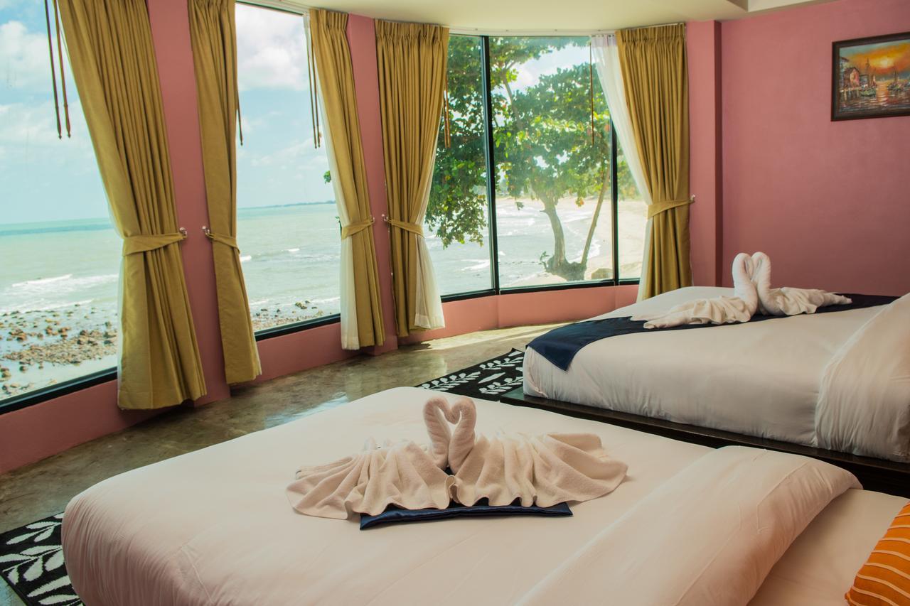 ناخون سي ثامارات Sea Stone Hotel الغرفة الصورة